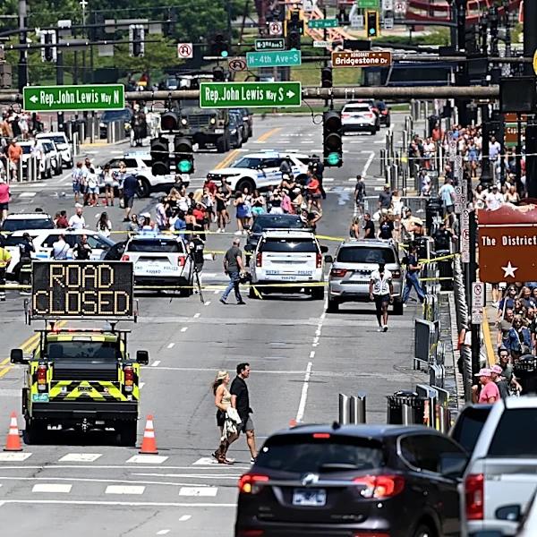 Nashville Council to weigh banning right turns at red traffic lights