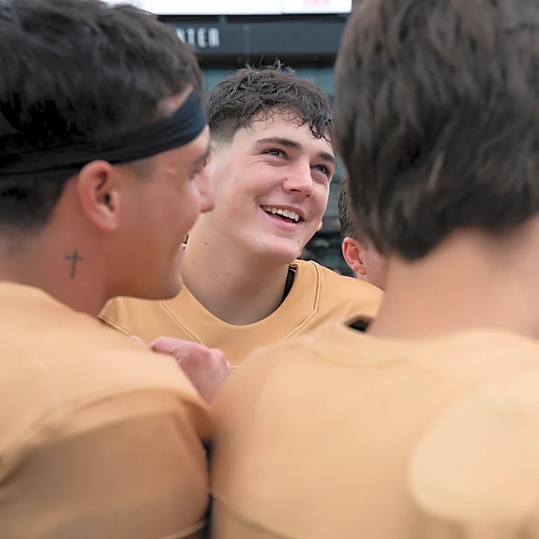 How quarterback Jared Curtis, offense looked at Vanderbilt football first practice