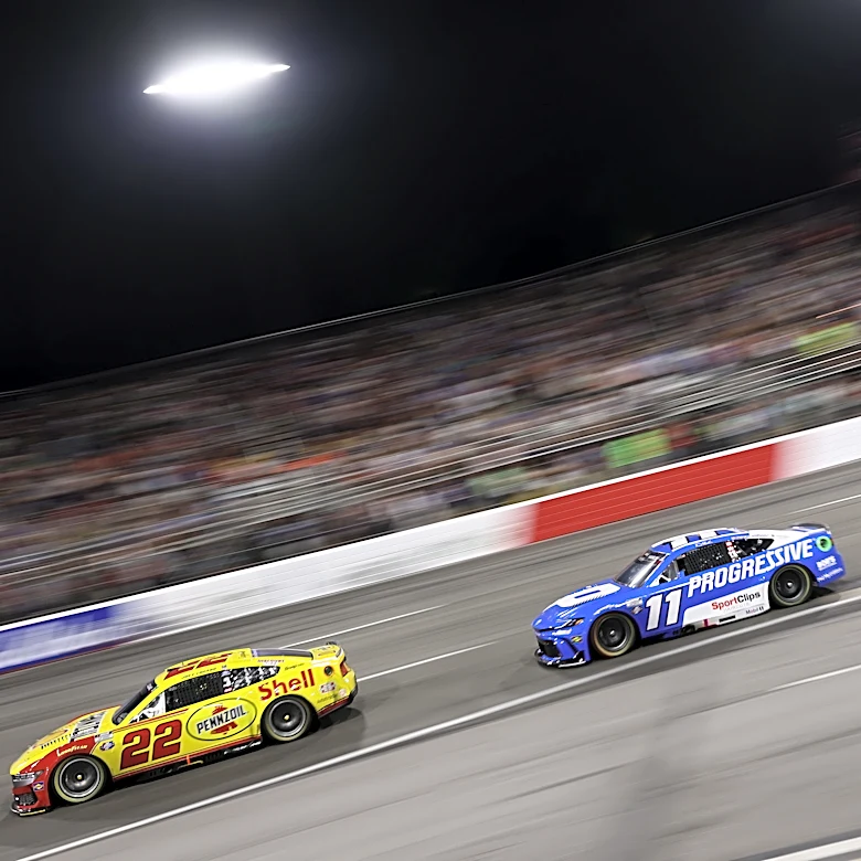 What channel is the NASCAR Iowa race on today? Time, TV schedule for Iowa Corn 350 race