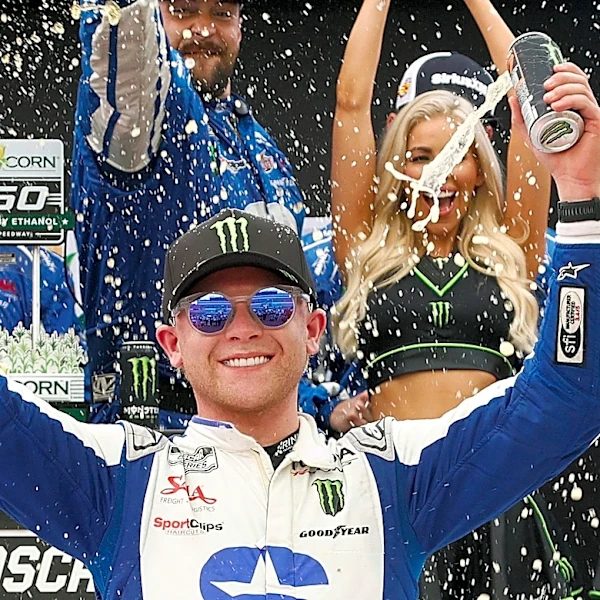 NASCAR Iowa winners, losers as Ty Gibbs takes Tyler Reddick's spot among title contenders