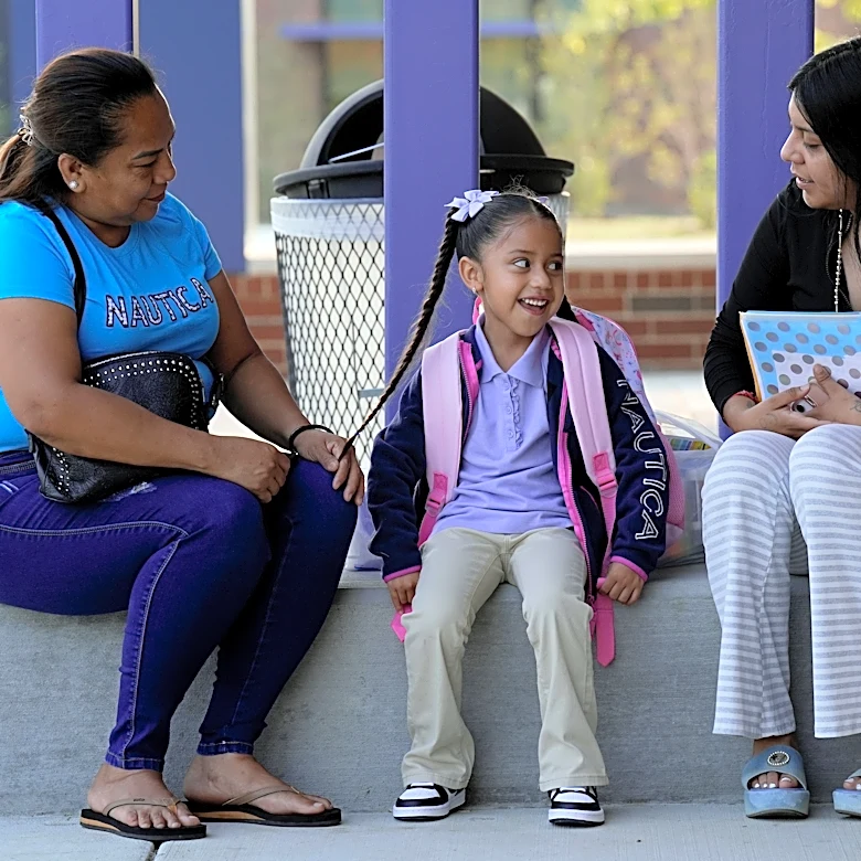Nashville students return to new school start times, free supplies