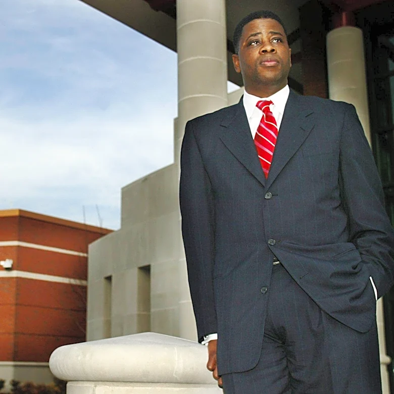 Civic, community leader Jamie Isabel dies at 61