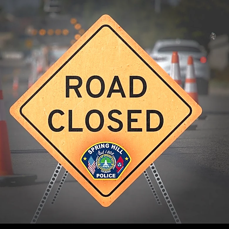 Crash closes both sides of I-65 in Maury County