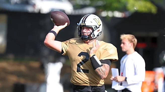 If Jared Curtis is still playing, Vanderbilt football hasn't settled on a QB yet | Estes
