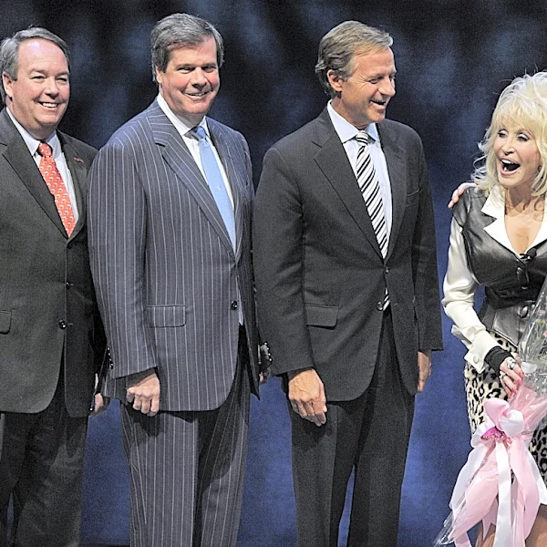 Read former Tennessee governor Bill Haslam's statement on Dolly Parton's death