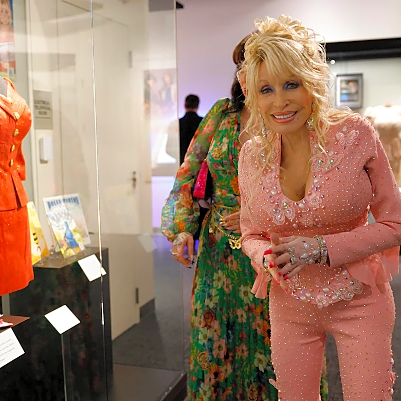 Hall of Fame remembers Dolly Parton: 'The one thing we could agree on'