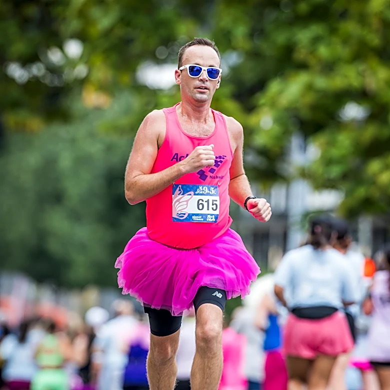 Nashville's 9to5K run celebrates Dolly, Parton-style