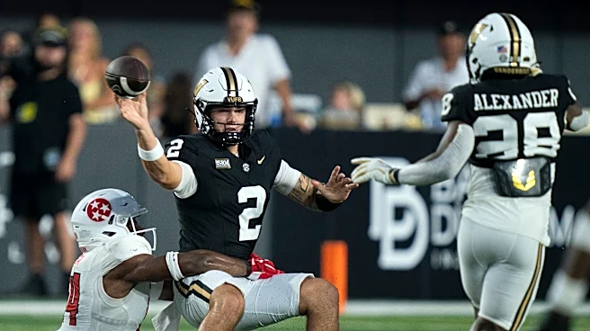 What Clark Lea said about Vanderbilt football fans chanting for Jared Curtis