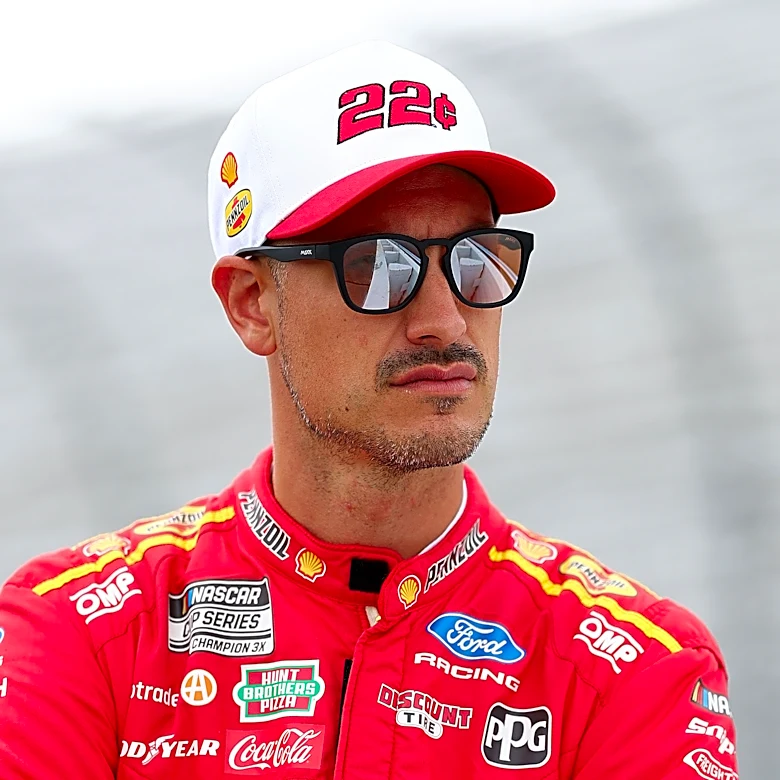 NASCAR Gateway qualifying results, Joey Logano on Cup Series pole as starting lineup set