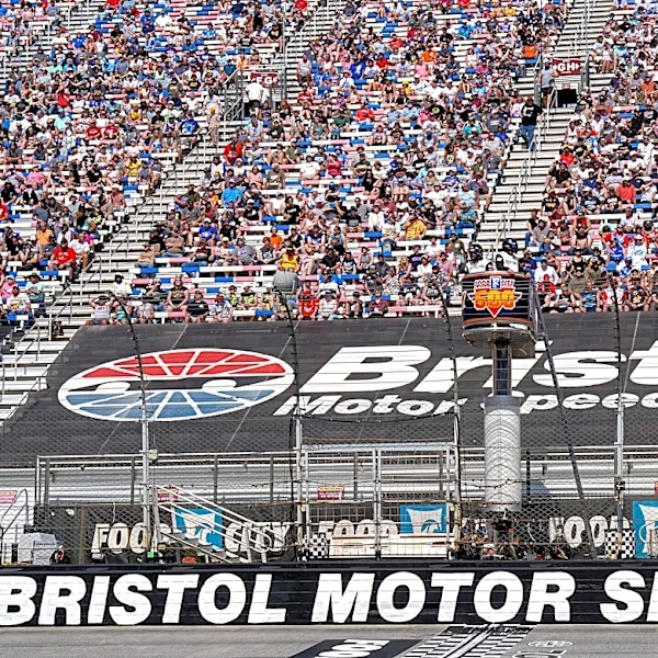 NASCAR Bristol qualifying live results, Cup Series starting lineup