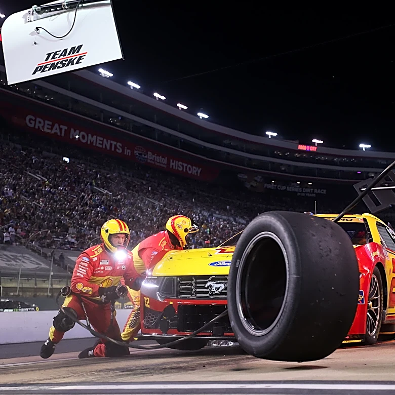 NASCAR points standings, Cup Series points update after Bristol race, Chase picture