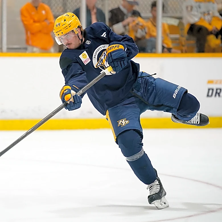 How moving to wing could accelerate Brady Martin's path to Nashville Predators