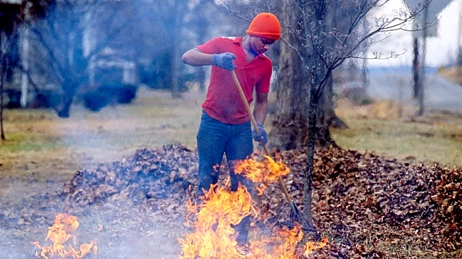 Is it legal to burn leaves in Nashville, Middle Tennessee?