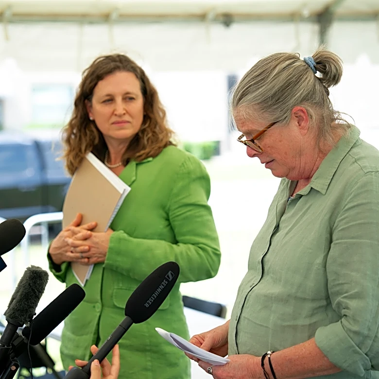 In Tennessee's execution chamber, spiritual advisers give last prayers