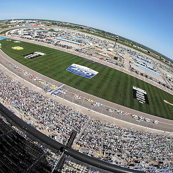 NASCAR Truck Series race at Kansas weather delay update