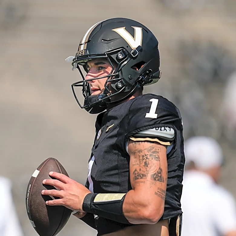 Why Vanderbilt football used Blaze Berlowitz at wide receiver vs Auburn