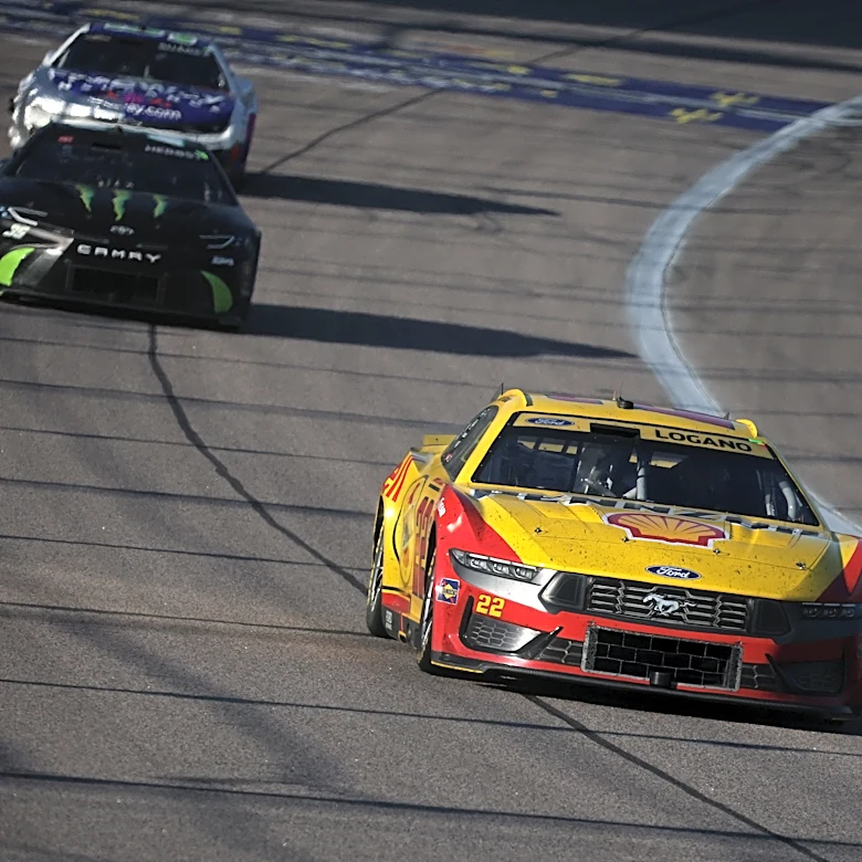 NASCAR Cup Series Kansas lineup, TV schedule for Sunday's race