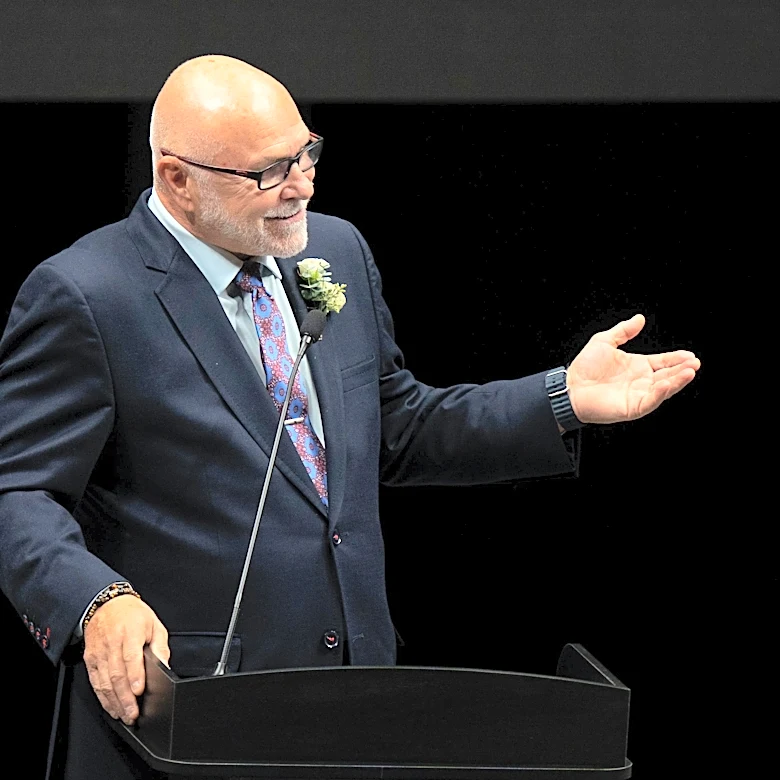 Former coach, GM Barry Trotz to be inducted into Nashville Predators' Golden Hall