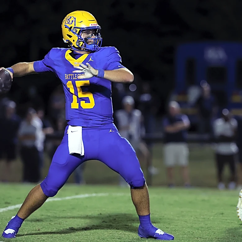 Vote for the TSSAA football Nashville area midseason offensive player of the year