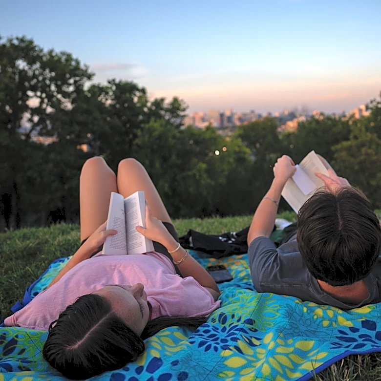 Audrey Off Broadway: Everyone hates dating in Nashville. Why?