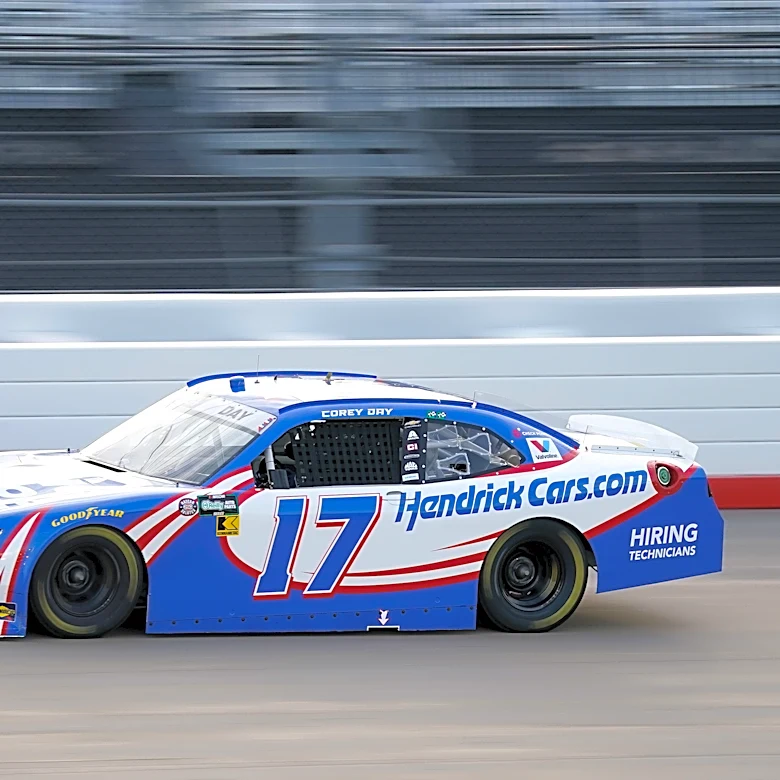 NASCAR O'Reilly Series Las Vegas lineup, TV schedule for Saturday's race