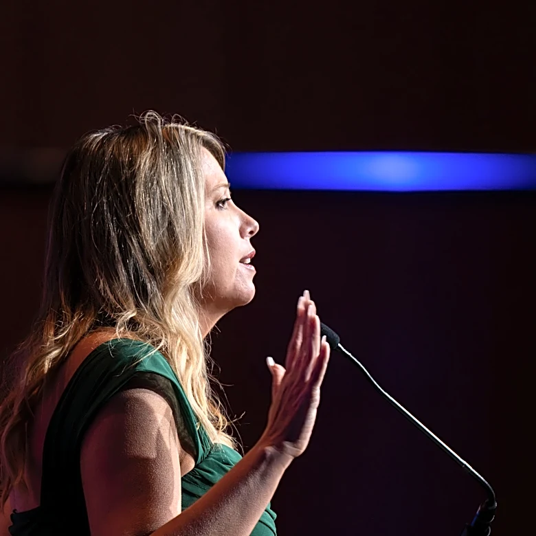 Historic Tennessee governor's race puts women at center stage