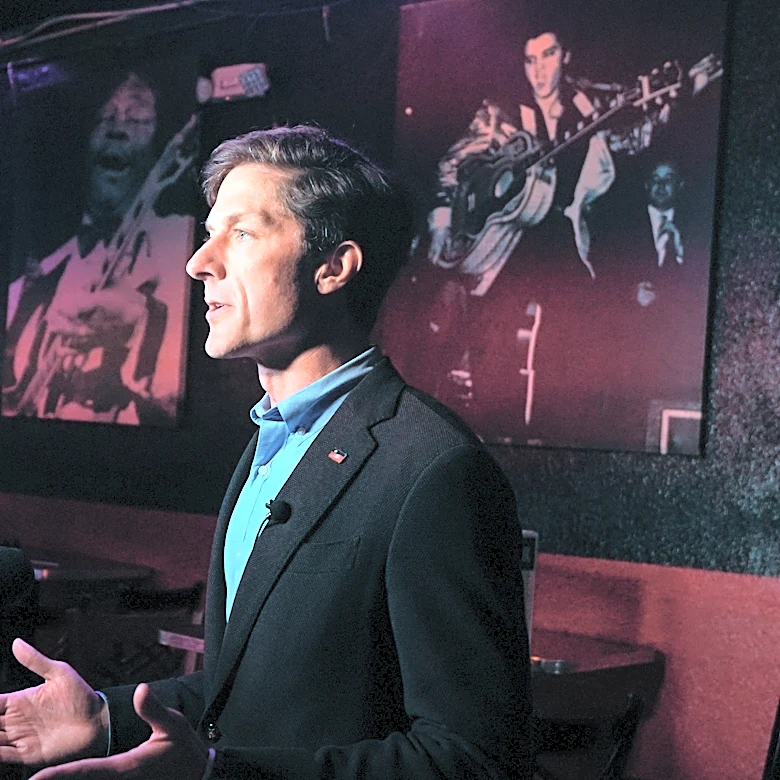 New Molder campaign poll shows Hatcher with narrow 5-point lead