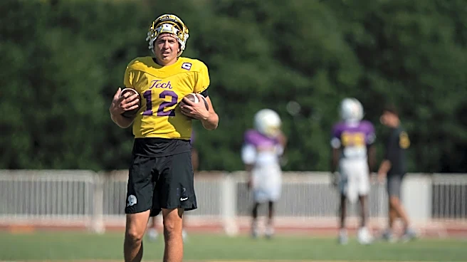 Meet Tennessee Tech football QB Jax Leatherwood, who has offense's best view at 6-8