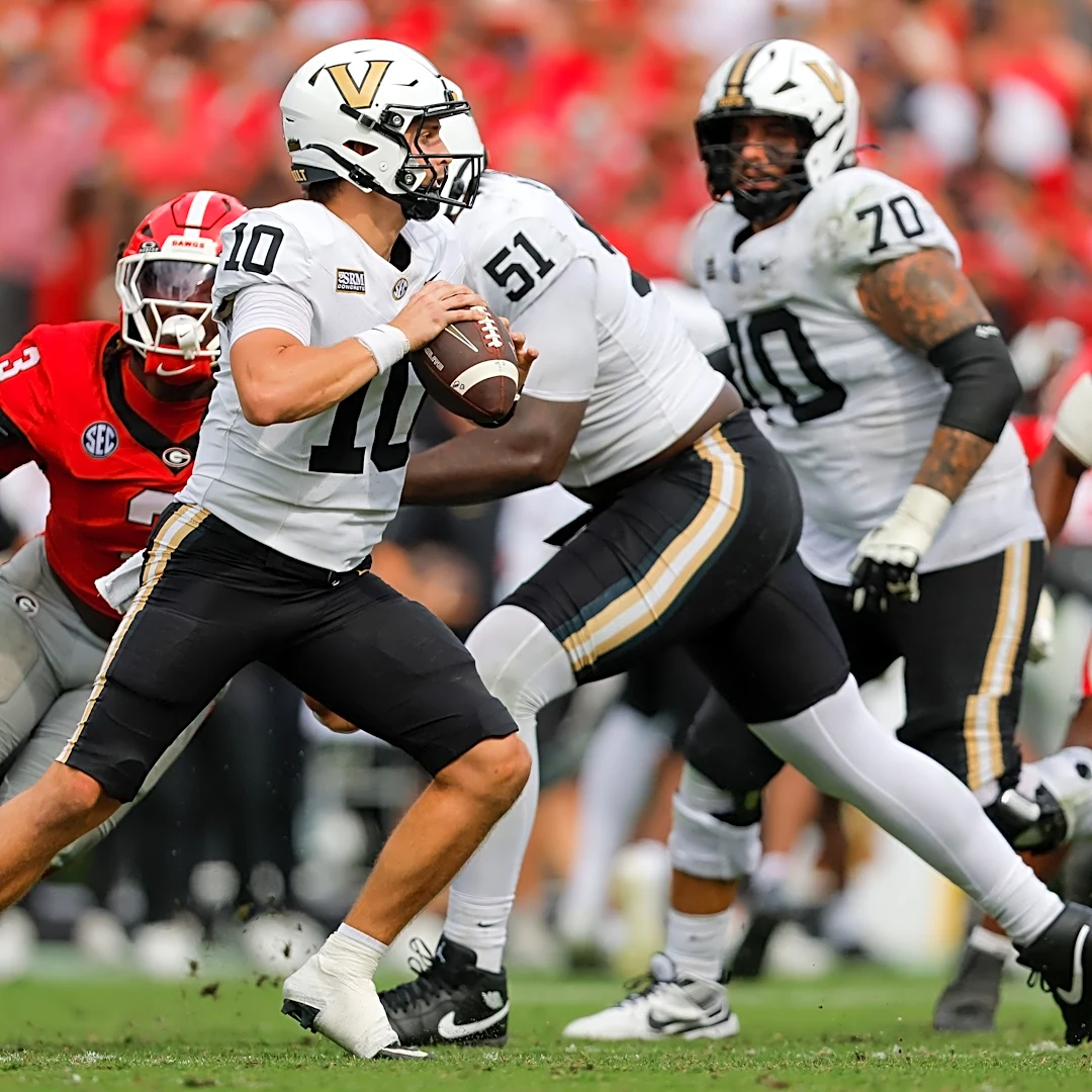 Who is Vanderbilt football's backup quarterback with Blaze Berlowitz out?