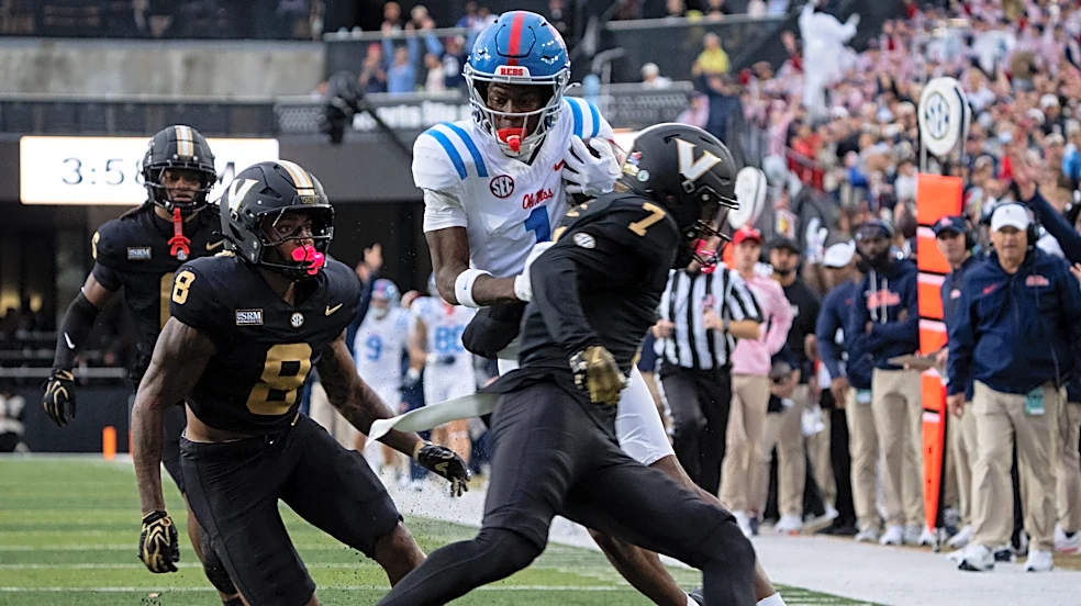 Vanderbilt football vs Arkansas score prediction for Week 7 game