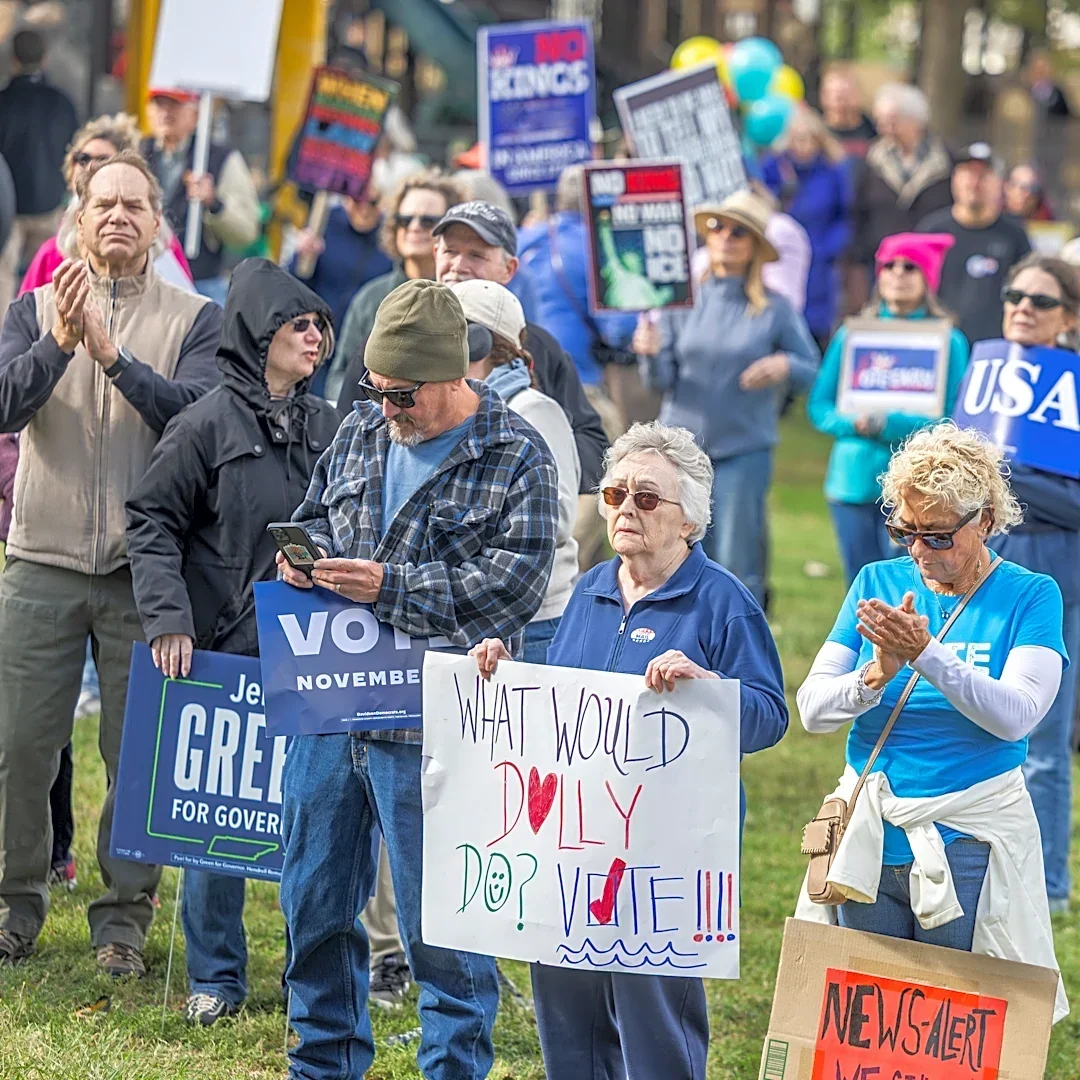 No Kings rallygoers in Nashville encourage voters to head to polls