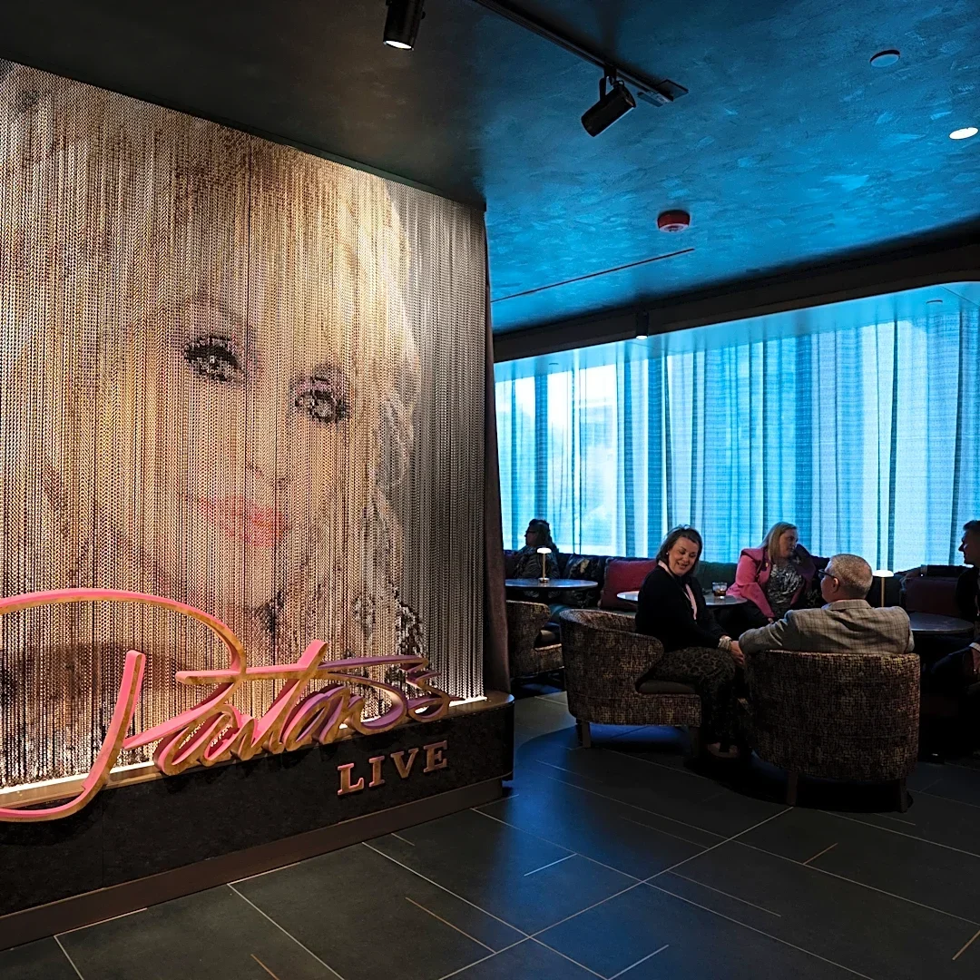 How Dolly Parton offers Gen Z a better picture of success | Opinion