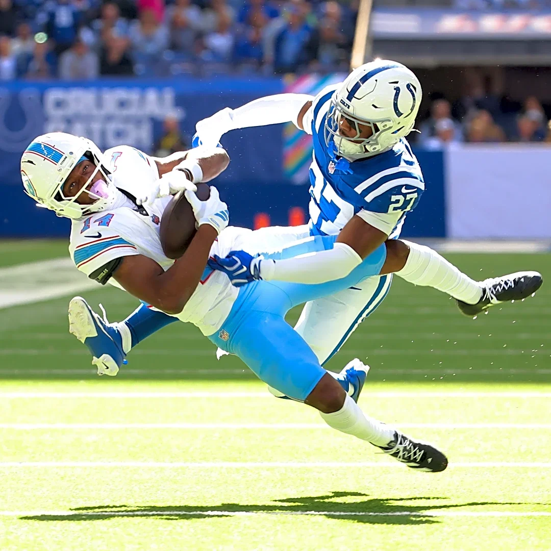 Carnell Tate catches first NFL touchdown in Tennessee Titans matchup with Colts