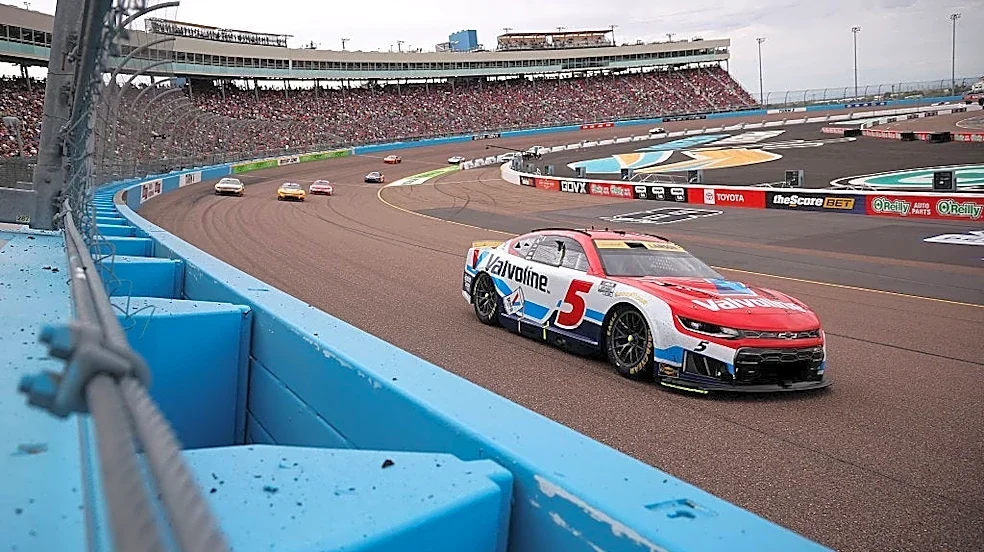 NASCAR Phoenix winners, losers as Kyle Larson's issues erase points lead
