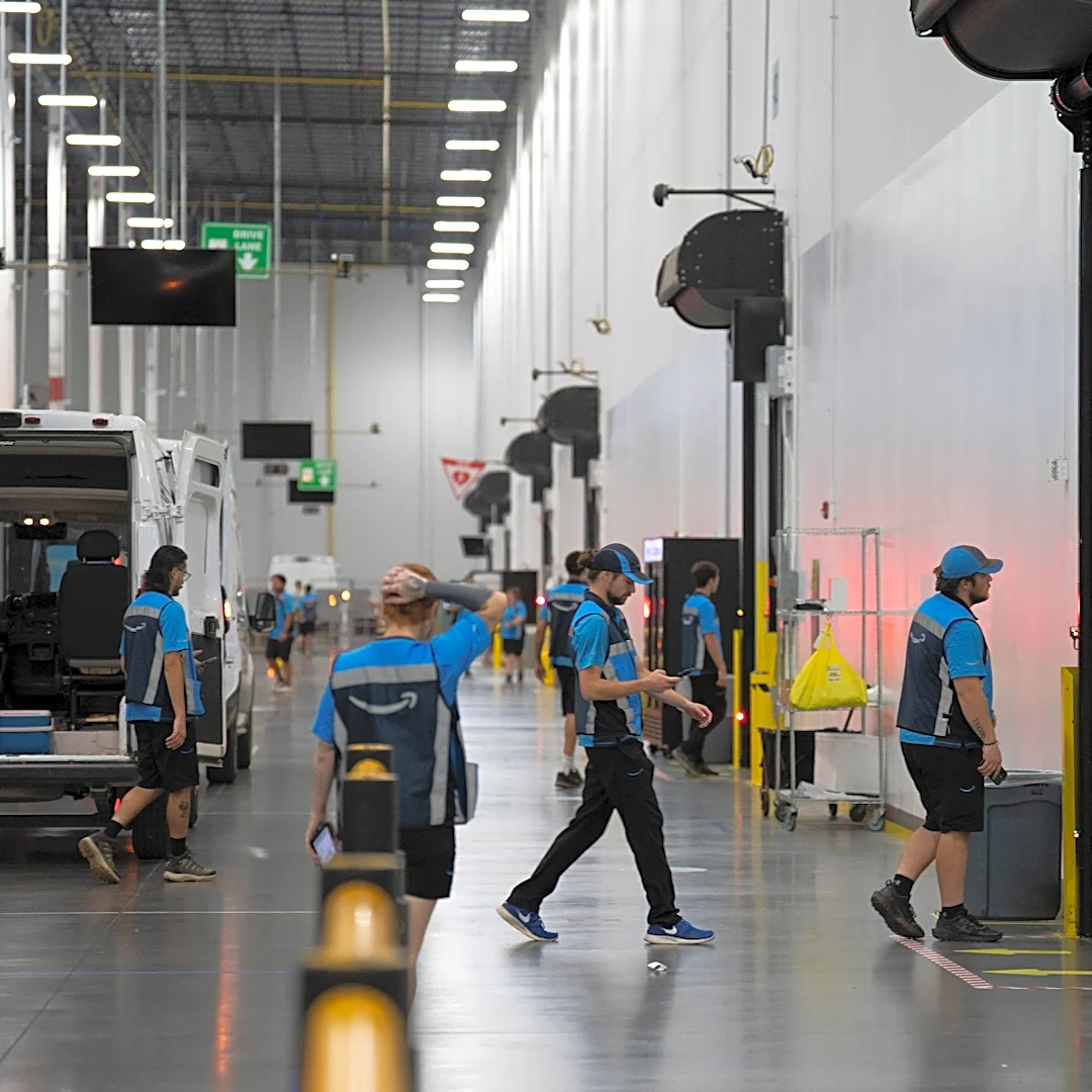 Rising Amazon demand brings 14,000 seasonal jobs to Tennessee