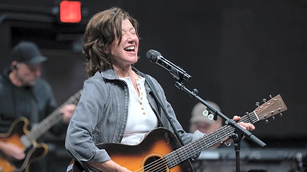 Amy Grant appearance at Dolly Parton tribute comes after recovery from devastating bike injury