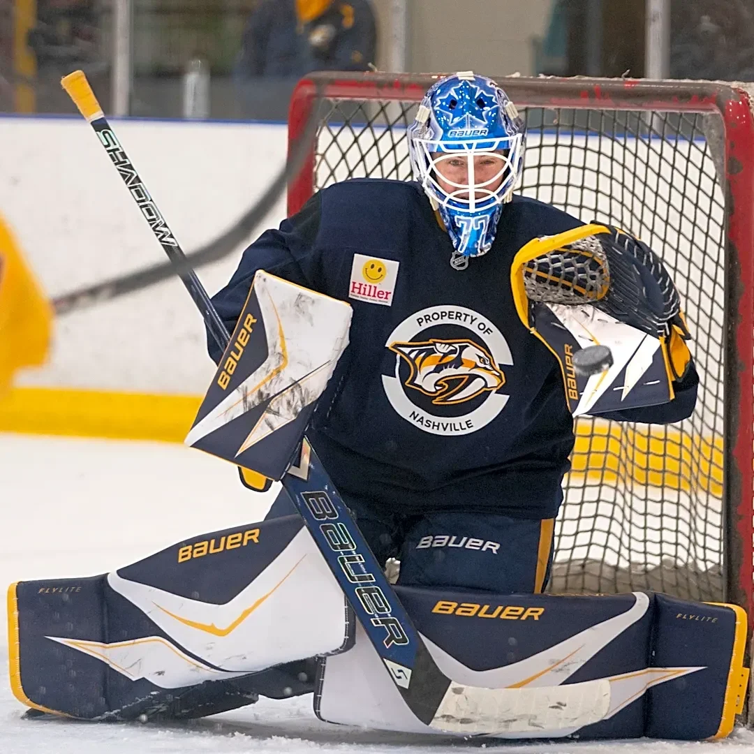Watch (near) eye-popping save by Predators goalie prospect Jack Ivankovic
