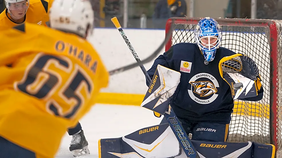 Watch (near) eye-popping save by Predators goalie prospect Jack Ivankovic