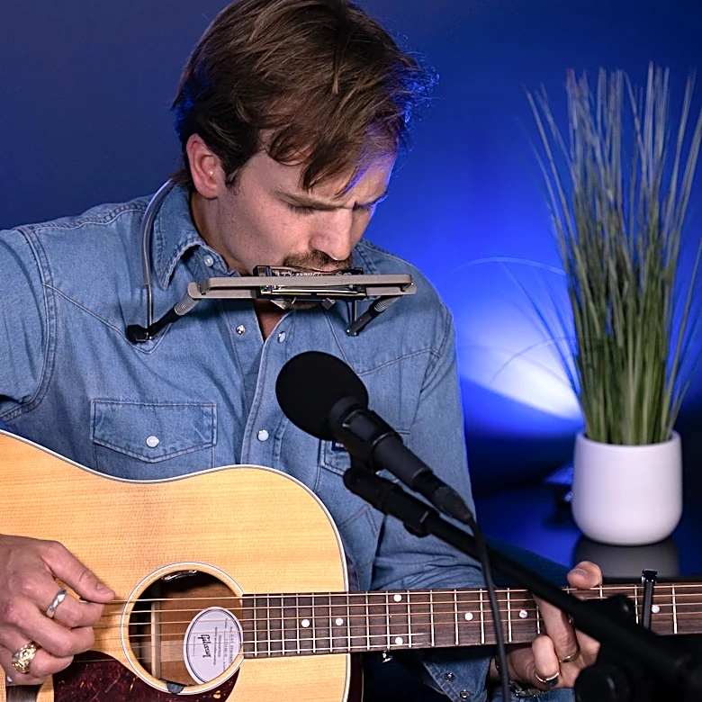 How Keller Cox traded a construction career for country music