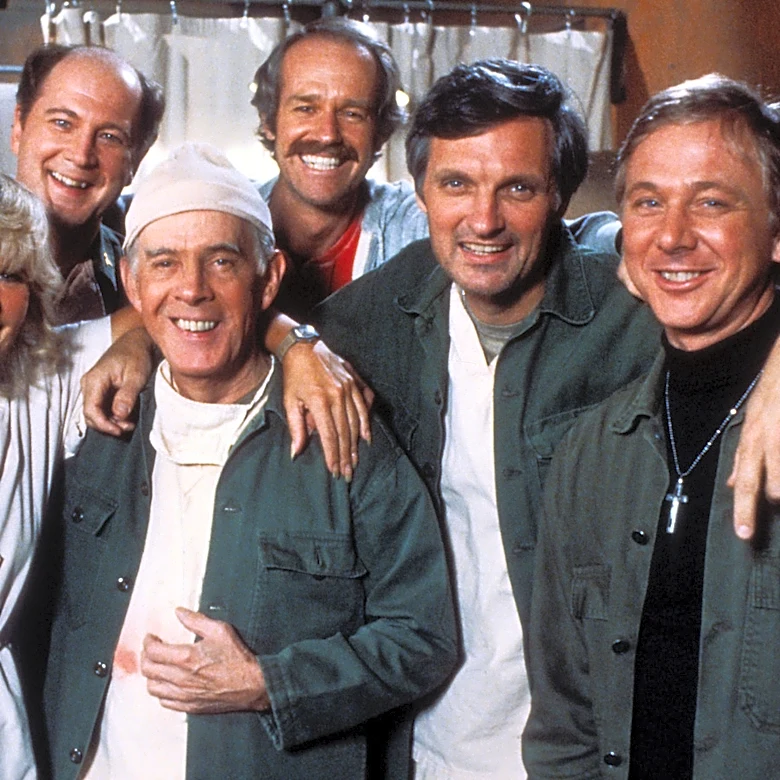 Why So Many M*A*S*H Cast Members Left The Show