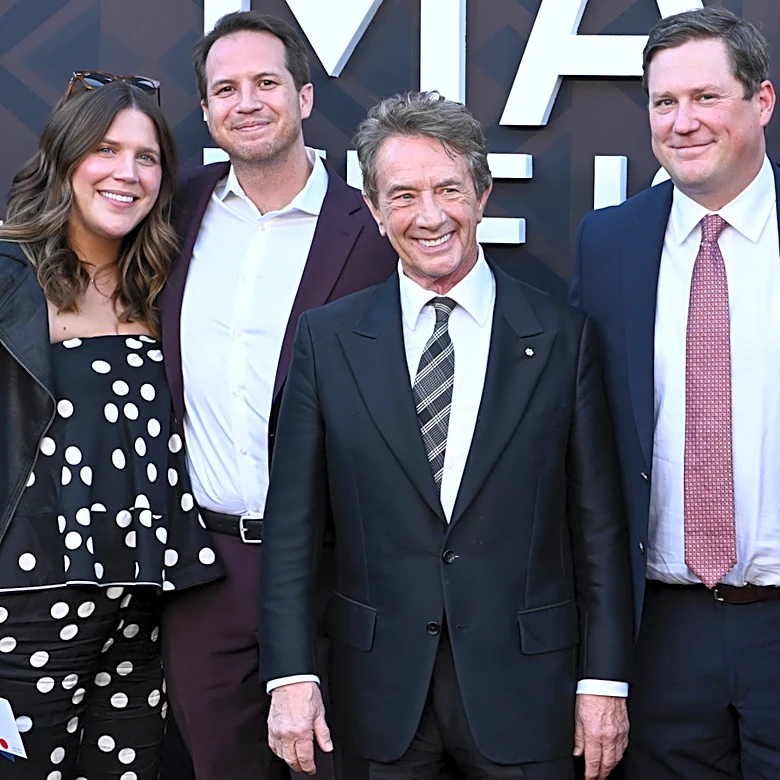 Expert Shares How Martin Short & His Sons Can Face Their Heartbreaking Family Losses Together