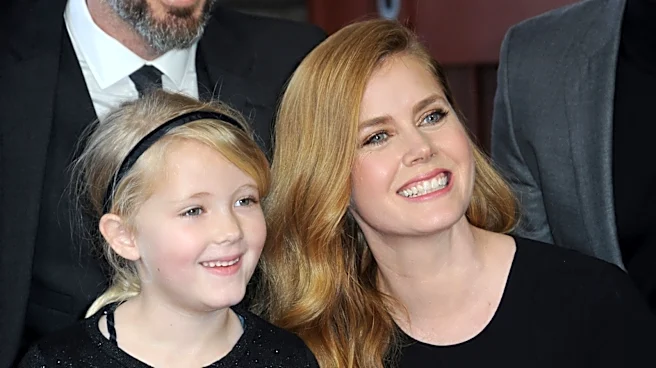 Amy Adams' Daughter Is Growing Up To Be Gorgeous (& Could Be Twins With Another A-List Star)