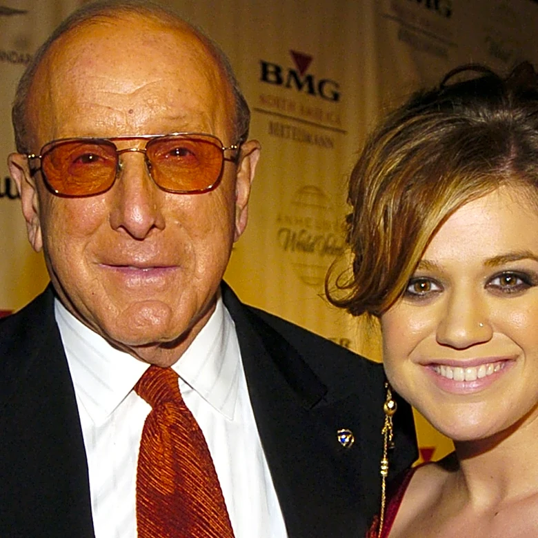 Revisiting Kelly Clarkson And Music Producer Clive Davis' Public Feud