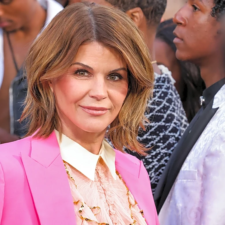Lori Loughlin's Post-Divorce Hair Change Set Off Wig Rumors But Her Stylist Set The Record Straight