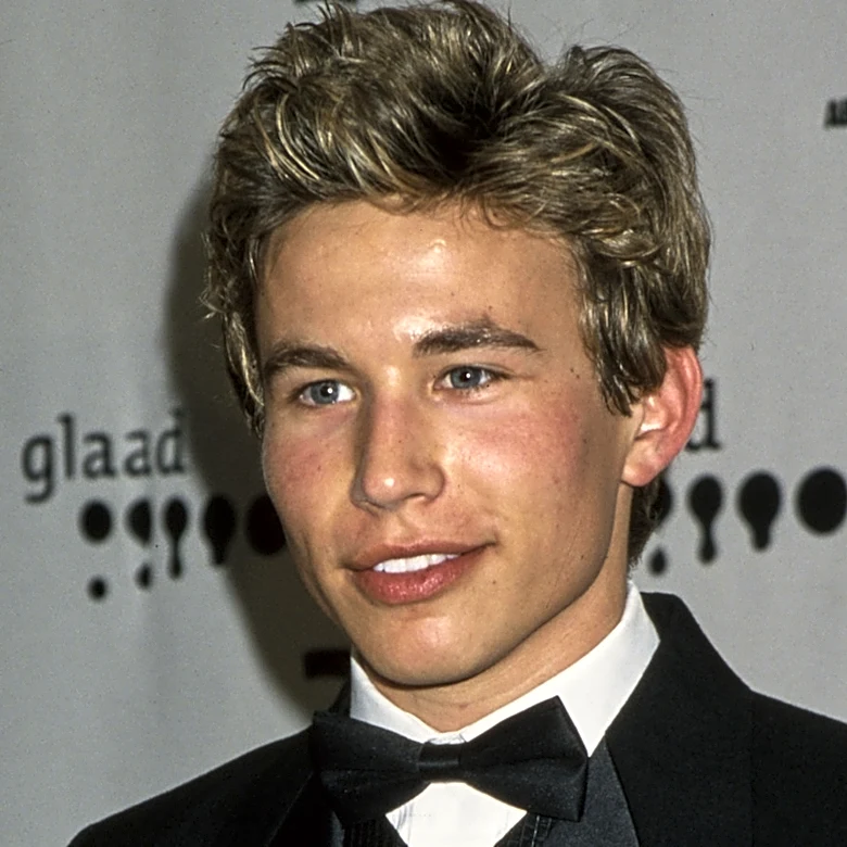 Why These Once-Popular '90s Teen Idols Completely Vanished From The Spotlight