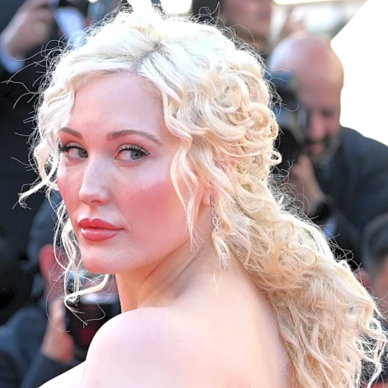 David Hasselhoff's Daughter Hayley Has Grown Up To Be Gorgeous