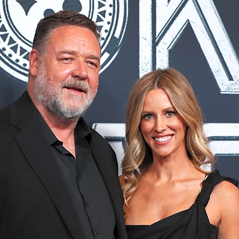 Russell Crowe's Sizable Age Gap With His Girlfriend Has Caught Attention