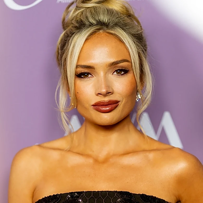 Dutton Ranch Star Natalie Alyn Lind Is Dating A Familiar Yellowstone Face
