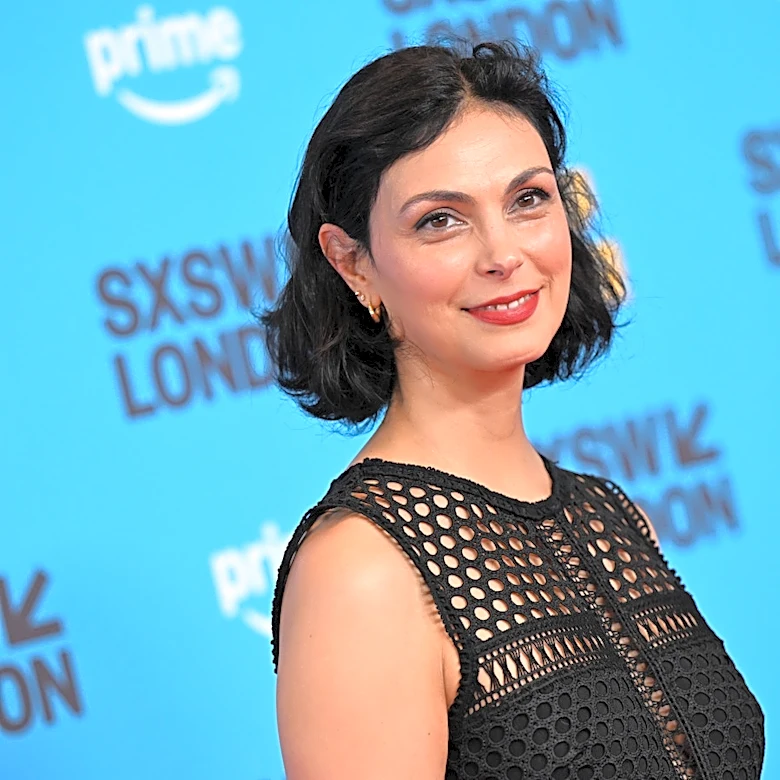 The Full Gorgeous Transformation Of Morena Baccarin