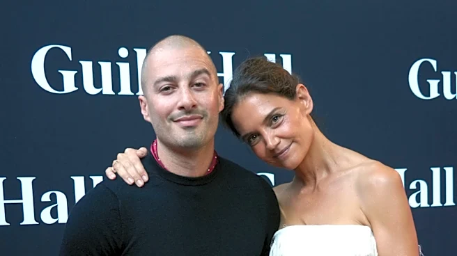 Newsflash: Katie Holmes' Age Gap With Boyfriend Bard Yarmosky Isn't A Big Deal